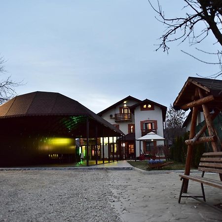 Pensiunea Dely_Cios Vălenii de Munte Exteriér fotografie